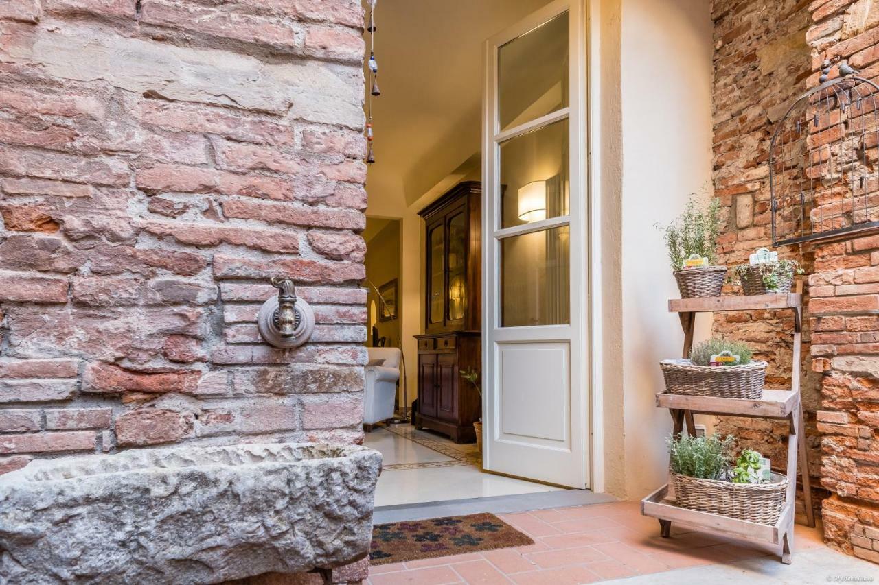 La Delizia Central Apartment Lucca Dış mekan fotoğraf
